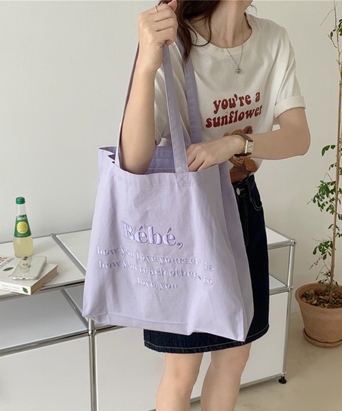 Jasmine Grandiflorum(ジャスミングランディフローラム)の「同色ロゴ刺繍パステルトートバッグ(トートバッグ・レディース・ベージュ/パープル/ピンク/ブルー・FREE)」の21枚目の写真