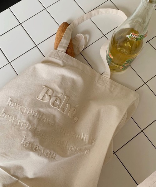 Jasmine Grandiflorum(ジャスミングランディフローラム)の「同色ロゴ刺繍パステルトートバッグ(トートバッグ・レディース・ベージュ/パープル/ピンク/ブルー・FREE)」の20枚目の写真