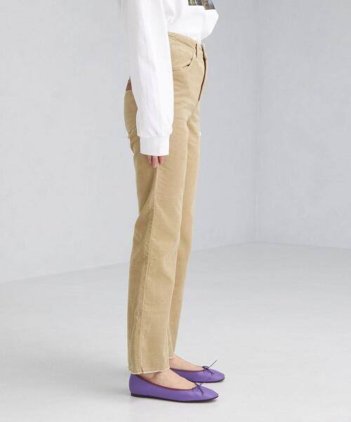Wrangler（ラングラー）の「【別注】＜Wrangler(ラングラー)＞ コーデュロイ フレア パンツ（その他パンツ・レディース・ベージュ/ブラウン・S/M）」の4枚目の写真