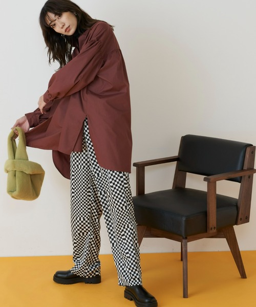 Auntie Rosa Holiday（アンティローザホリデー）の「ボリュームスリーブカフタンシャツ（シャツ/ブラウス・レディース・ブラック/ブラウン/オフホワイト・FREE）」の17枚目の写真