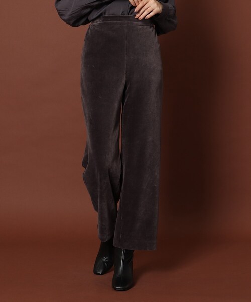 DRESSTERIOR(ドレステリア)の「◆【STORY12月号掲載/otonaMUSE11月号掲載】コーデュロイジャージイージーウエストスパンツ(その他パンツ・レディース・チャコールグレー/レッド系1/アイボリー/ライトブルー・40/38/36/34)」の3枚目の写真