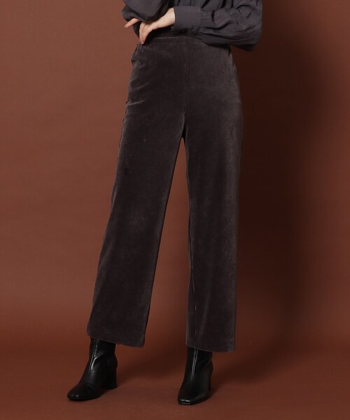 DRESSTERIOR(ドレステリア)の「◆【STORY12月号掲載/otonaMUSE11月号掲載】コーデュロイジャージイージーウエストスパンツ(その他パンツ・レディース・チャコールグレー/レッド系1/アイボリー/ライトブルー・40/38/36/34)」の19枚目の写真