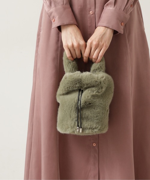 NATURAL BEAUTY BASIC（ナチュラルビューティーベーシック）の「フェイクファードロストショルダー/0171282973（ショルダーバッグ・レディース・ライトグリーン/ラベンダー・ﾌﾘ-）」の16枚目の写真