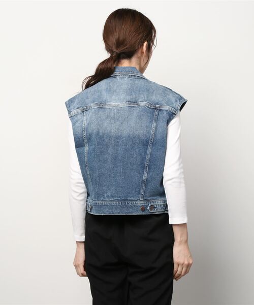 Guess（ゲス）の「ANN Denim Vest（ベスト・レディース・インディゴブルー・LARGE/SMALL/MEDIUM）」の4枚目の写真