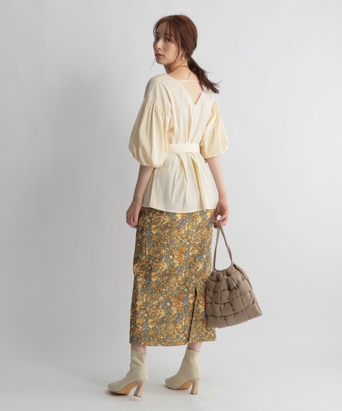 Andemiu（アンデミュウ）の「バルーンスリーブフレアブラウス219033（シャツ/ブラウス・レディース・アイボリー/ブラウン/ベージュ・FREE）」の21枚目の写真