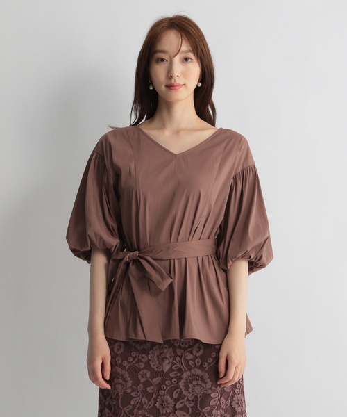 Andemiu（アンデミュウ）の「バルーンスリーブフレアブラウス219033（シャツ/ブラウス・レディース・アイボリー/ブラウン/ベージュ・FREE）」の4枚目の写真