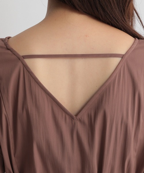 Andemiu（アンデミュウ）の「バルーンスリーブフレアブラウス219033（シャツ/ブラウス・レディース・アイボリー/ブラウン/ベージュ・FREE）」の13枚目の写真