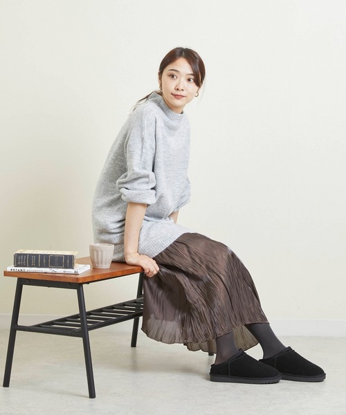 mooimooi(モーイモーイ)の「ショート丈ムートンスリッポン(ブーツ・レディース・ブラック/キャメル/ダークブラウン/チャコールグレー・3L/L/S/4L/LL/M)」の13枚目の写真