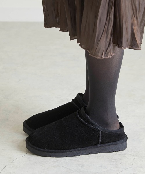 mooimooi(モーイモーイ)の「ショート丈ムートンスリッポン(ブーツ・レディース・ブラック/キャメル/ダークブラウン/チャコールグレー・3L/L/S/4L/LL/M)」の22枚目の写真