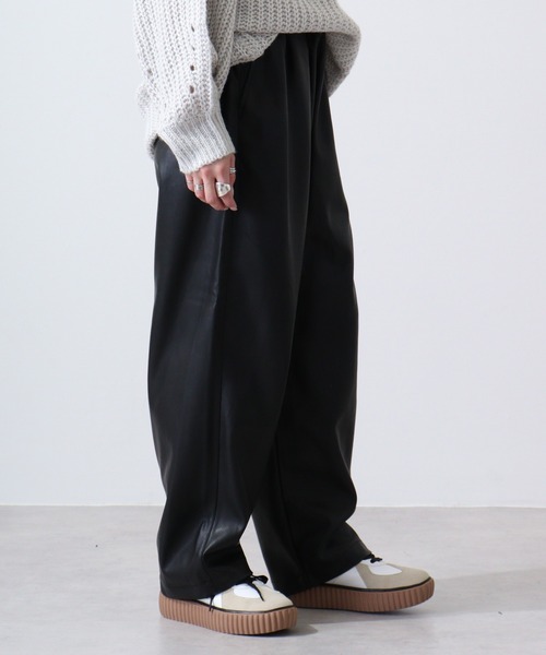 【セール】SUGGESTION ワイドパンツ(合成皮革)(その他パンツ)|SUGGESTION(サジェッション) 【セール】SUGGESTION ワイドパンツ(合成皮革)(その他パンツ)|SUGGESTION(サジェッション)