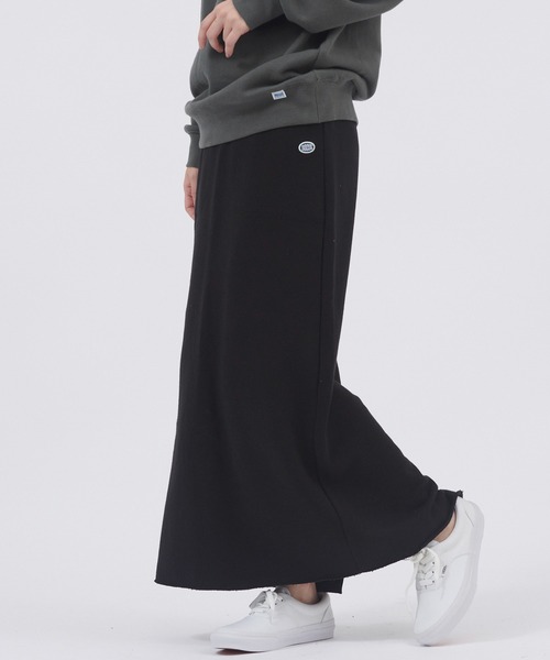 DISCUS ATHLETIC(ディスカス アスレチック)の「DISCUS ATHLETIC/ディスカス アスレチック USAコットン裏毛バックベンツスカート(スカート・レディース・ブラック/パープル/グレー・L/M)」の2枚目の写真