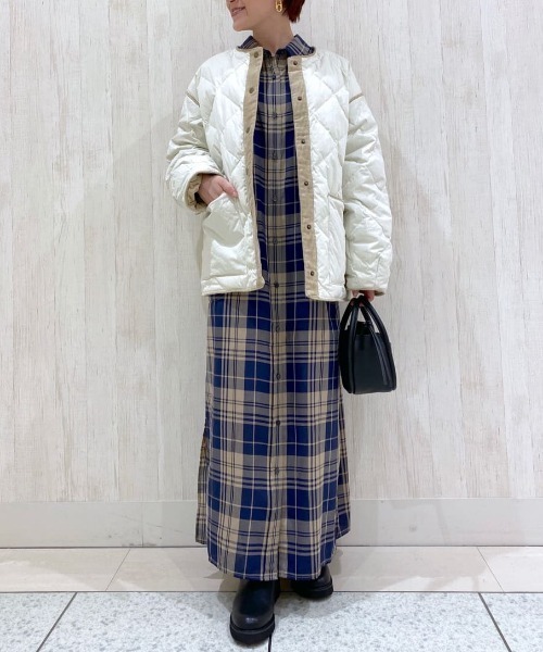 RIVE DROITE(リヴドロワ)の「羽織るだけでいつものスタイリングが新鮮に【WEB限定】キルティングジャケット(ナイロンジャケット・レディース・レッド/カーキ/ホワイト・FREE)」の4枚目の写真