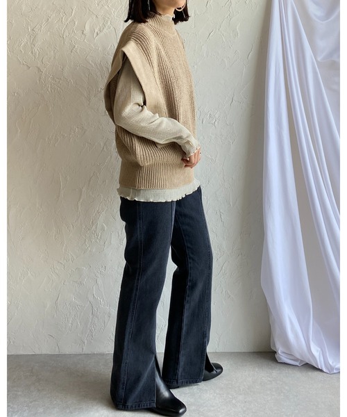 She's Closet(シーズクローゼット)の「肩フリル風片畦編みニットベスト(ベスト・レディース・ベージュ/カーキ/オレンジ/アイボリー・FREE)」の12枚目の写真