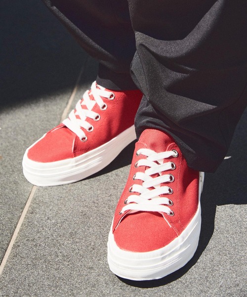 atmos pink（アトモスピンク）の「AVIC MARE WOMENS / アヴィック ウィメンズ マーレ【SP】（スニーカー・レディース・ブラック/ホワイト/ネイビー/オリーブ/レッド・23.0cm/24.0cm/25.0cm）」の5枚目の写真