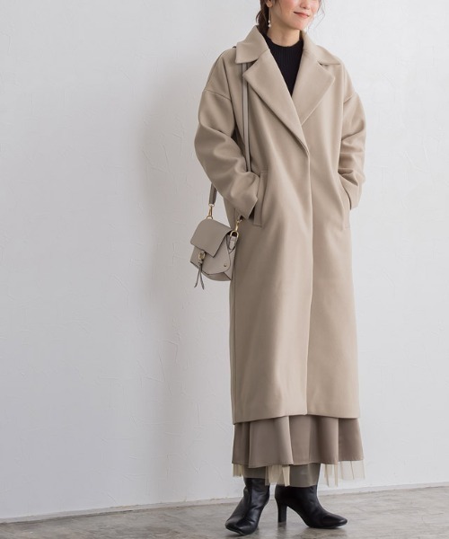 Pierrot（ピエロ）の「メルトンチェスターコート（チェスターコート・レディース・ラベンダー/アイボリー/グレイッシュベージュ/ネイビー/キャメル/ピンク系その他・S/M/L）」の3枚目の写真