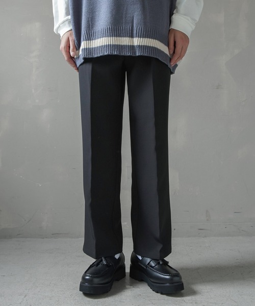 SPINNS（スピンズ）の「スリムストレート カラーパンツ（スラックス・メンズ・ブラック/ブラウン/オフホワイト/グリーン・M/L）」の3枚目の写真