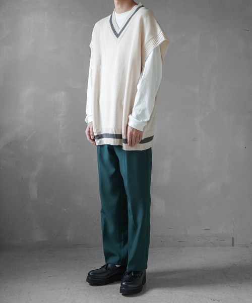 SPINNS（スピンズ）の「スリムストレート カラーパンツ（スラックス・メンズ・ブラック/ブラウン/オフホワイト/グリーン・M/L）」の22枚目の写真