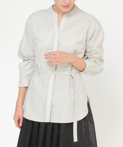 ikka(イッカ)の「ベルトセット2WAYシャツ(シャツ/ブラウス・レディース・オフホワイト/ダークブラウン・L/M)」の2枚目の写真