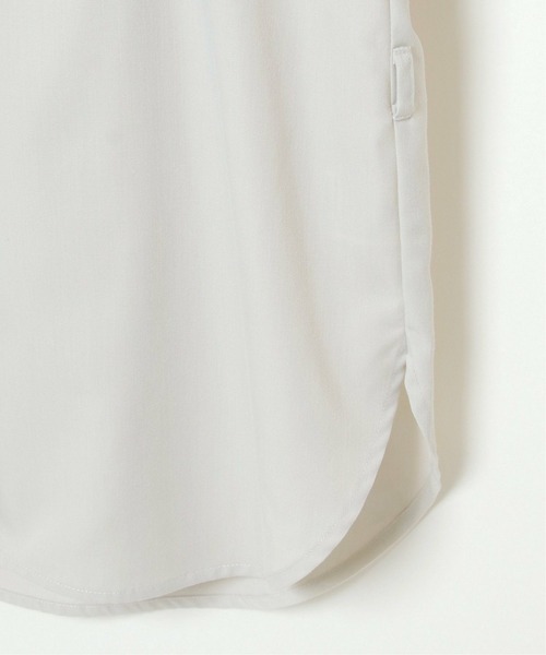 ikka(イッカ)の「ベルトセット2WAYシャツ(シャツ/ブラウス・レディース・オフホワイト/ダークブラウン・L/M)」の4枚目の写真