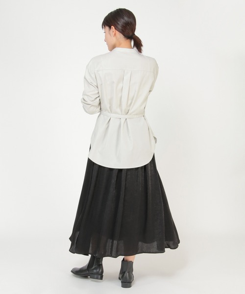 ikka(イッカ)の「ベルトセット2WAYシャツ(シャツ/ブラウス・レディース・オフホワイト/ダークブラウン・L/M)」の14枚目の写真
