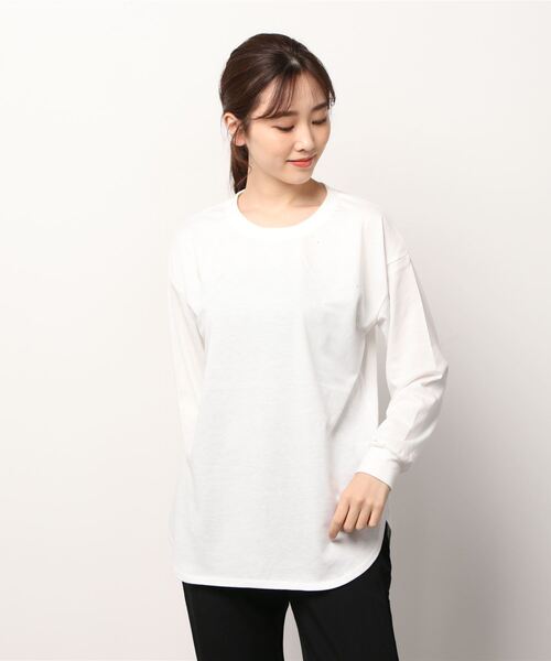 NAVY(ネイビー)の「フードベスト+ロングスリーブTシャツセット アンサンブル(Tシャツ/カットソー・レディース・グレイッシュベージュ/チャコール/カーキ・フリー)」の6枚目の写真