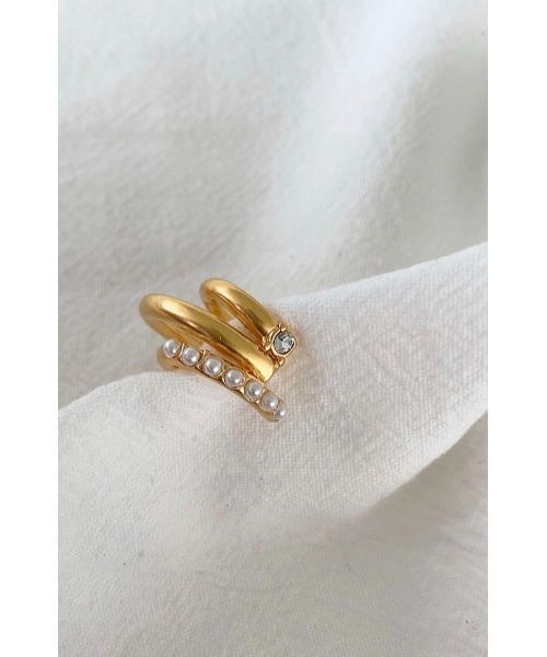 mou（モウ）の「アクセントイヤーカフ（イヤーカフ・レディース・ゴールド・FREE）」の2枚目の写真