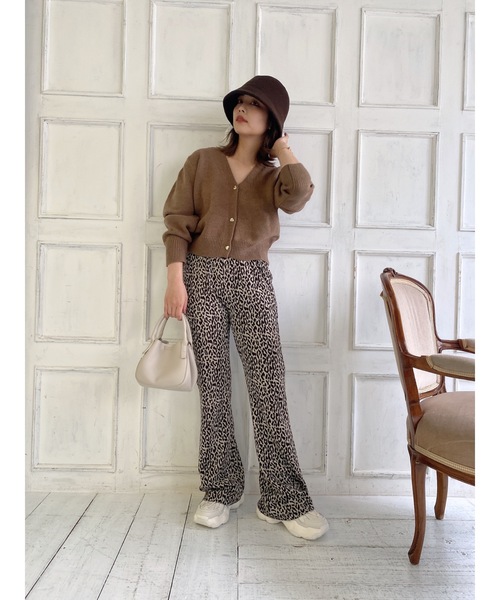 jumelle(ジュメロ)の「Vネックカーディガン(カーディガン/ボレロ・レディース・ブラウン/レッド・FREE)」の3枚目の写真