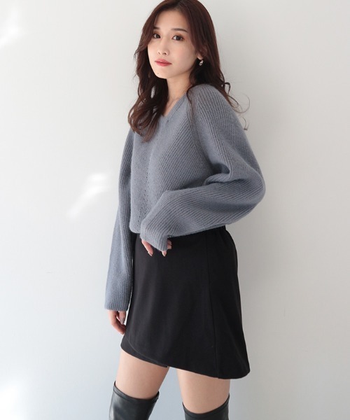 AMBIENT（アンビエント）の「Vﾈｯｸｱｲﾚｯﾄﾗｲﾝﾆｯﾄ（ニット/セーター・レディース・オフホワイト/ブルーグレー/ベージュ・FREE）」の2枚目の写真