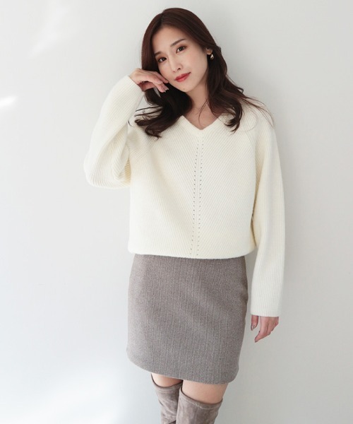 AMBIENT（アンビエント）の「Vﾈｯｸｱｲﾚｯﾄﾗｲﾝﾆｯﾄ（ニット/セーター・レディース・オフホワイト/ブルーグレー/ベージュ・FREE）」の10枚目の写真