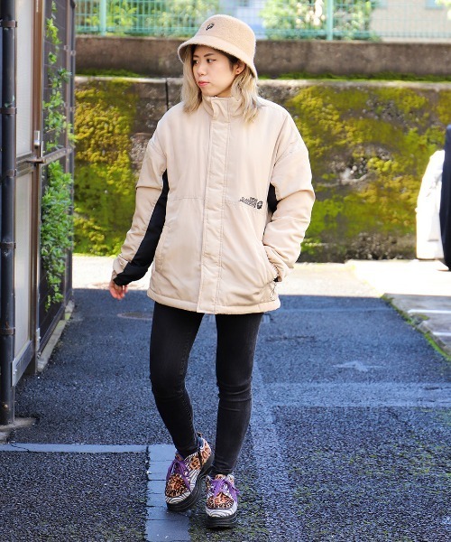 NESTA BRAND(ネスタブランド)の「裏ボアリバーシブルドロップショルダージャケット(ブルゾン・メンズ・ベージュ/レッド・XL/L/M/XXL)」の12枚目の写真