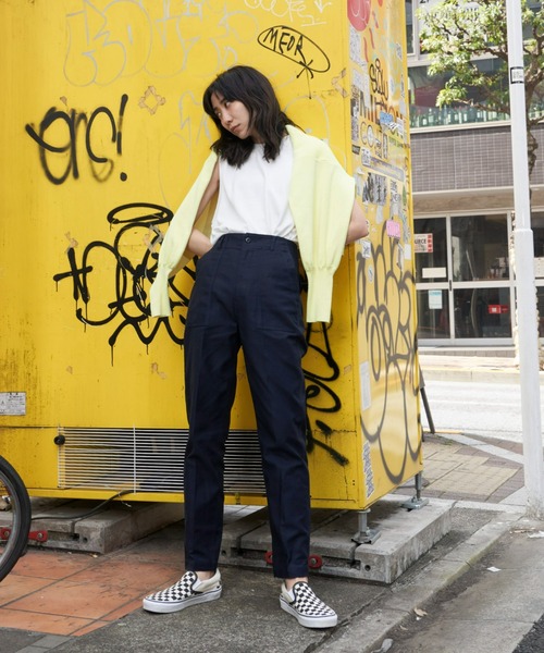 Auntie Rosa Holiday（アンティローザホリデー）の「【骨格ナチュラル】バックサテンベイカーパンツ（その他パンツ・レディース・ネイビー/キャメル/カーキ・マルチサイズ）」の18枚目の写真