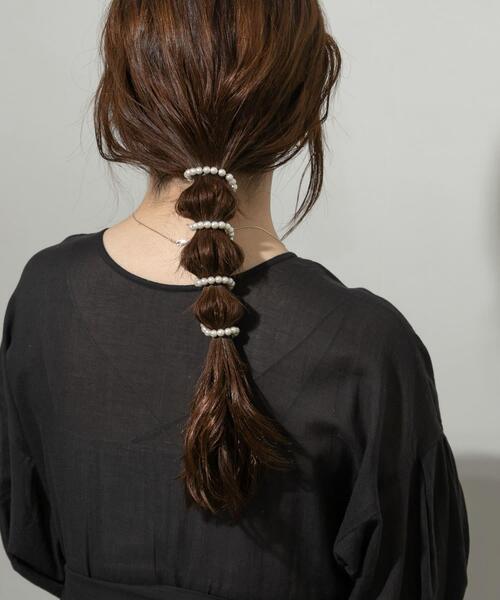 SMELLY（スメリー）の「パールグルグルヘアワイヤー（その他ヘアアクセサリー・レディース・ホワイト系その他・-）」の3枚目の写真