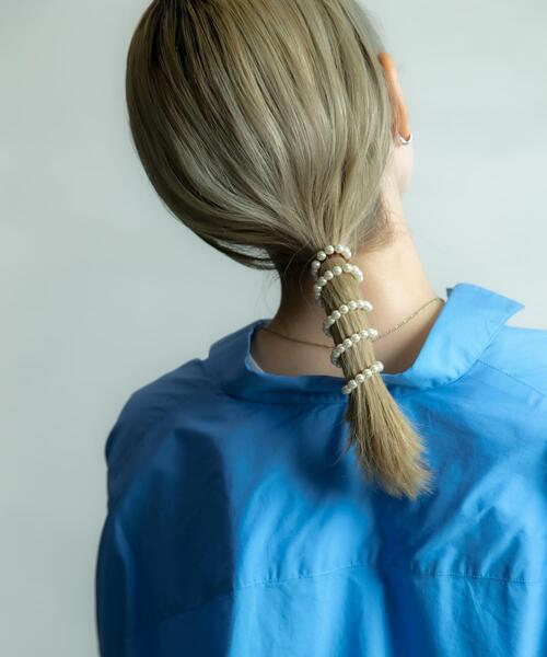 SMELLY（スメリー）の「パールグルグルヘアワイヤー（その他ヘアアクセサリー・レディース・ホワイト系その他・-）」の7枚目の写真