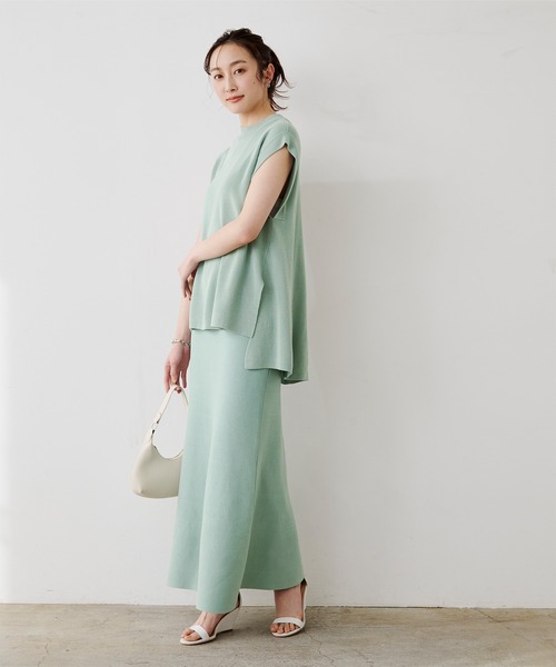 UR'S（ユアーズ）の「ｽﾄﾗｯﾌﾟｻﾝﾀﾞﾙ（サンダル・レディース・ホワイト/ブラック/ゴールド/ブルー/グリーン・LL/S/M/L）」の11枚目の写真