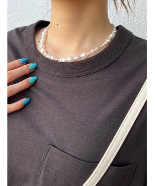 SLY（スライ）の「F/PEARL NECKLACE ネックレス（ネックレス・レディース・シルバー/マルチ・FREE）」の15枚目の写真