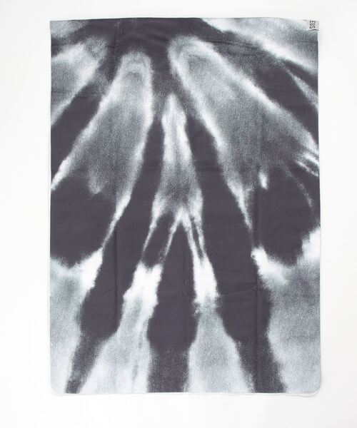 LEUS（レウス）の「【LEUS/レウス】YOGA MAT TOWEL TIE DYE   ヨガマット（タオル・レディース・ブラック・FREE）」の6枚目の写真