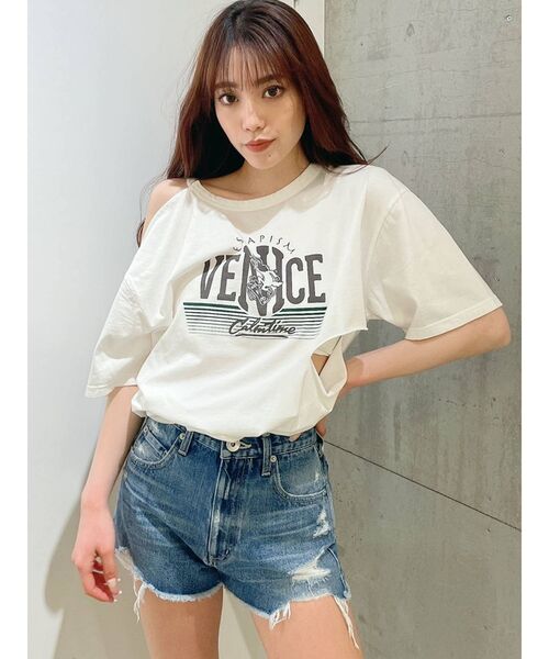 GYDA(ジェイダ)の「ハイウエスト HEMダメージ デニムショートパンツ(デニムパンツ・レディース・ブラック/ブルー・SMALL/MEDIUM/X-SMALL)」の11枚目の写真