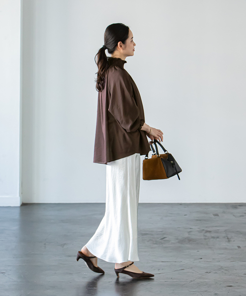 Noble(ノーブル)の「《追加》シャーリングシアーブラウス 3(シャツ/ブラウス・レディース・ベージュ/パープル/ネイビー/ブラウン・38/36)」の21枚目の写真