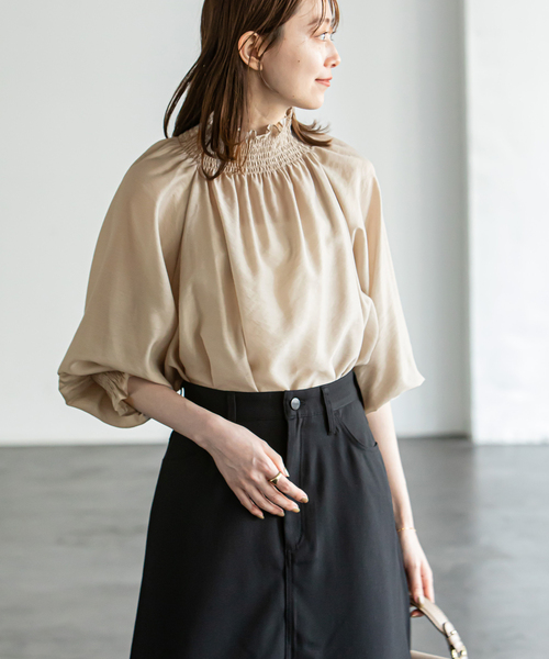 Noble(ノーブル)の「《追加》シャーリングシアーブラウス 3(シャツ/ブラウス・レディース・ベージュ/パープル/ネイビー/ブラウン・38/36)」の19枚目の写真