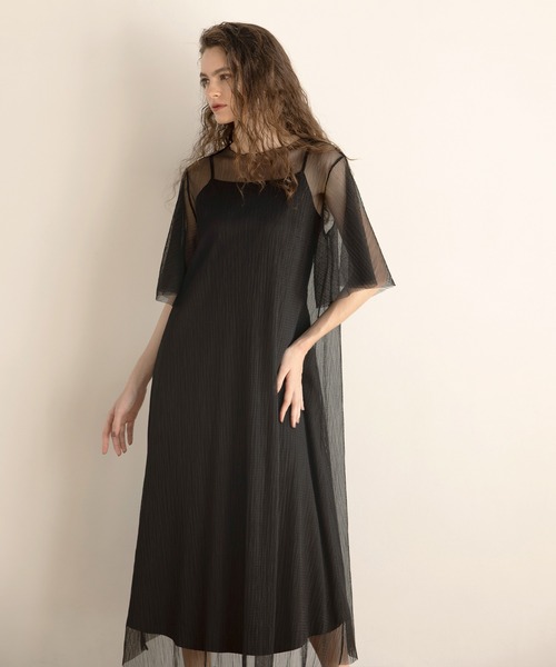 MIELI INVARIANT(ミエリインヴァリアント)の「Sheer Mix Layer Dress(ワンピース・レディース・ブラック/モカ・FREE)」の4枚目の写真