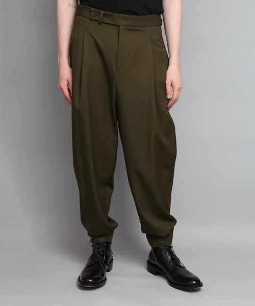 定価38500円CLASSIC WOOL 2TACK TAPERED PANTS CLASSIC WOOL 2-TUCK TAPERED PANTS（その他パンツ）｜ato