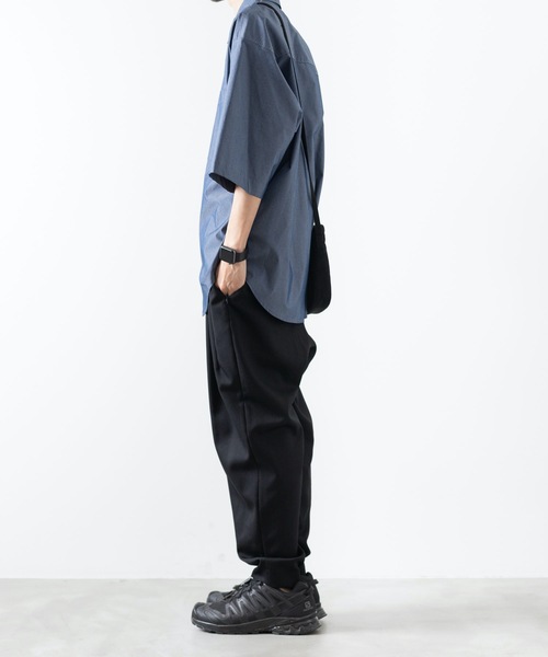 【スナフキン】 ato WOOL 2TACK TAPERD PANTS ATO パンツ CLASSIC WOOL 2-TUCK TAPERED PANTS メンズ