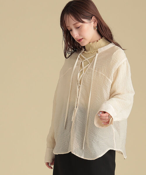 Ray BEAMS（レイビームス）の「Ray BEAMS / ワッシャー レースアップ ブラウス（シャツ/ブラウス・レディース・ブラック/ホワイト系その他6・ONE SIZE）」の19枚目の写真