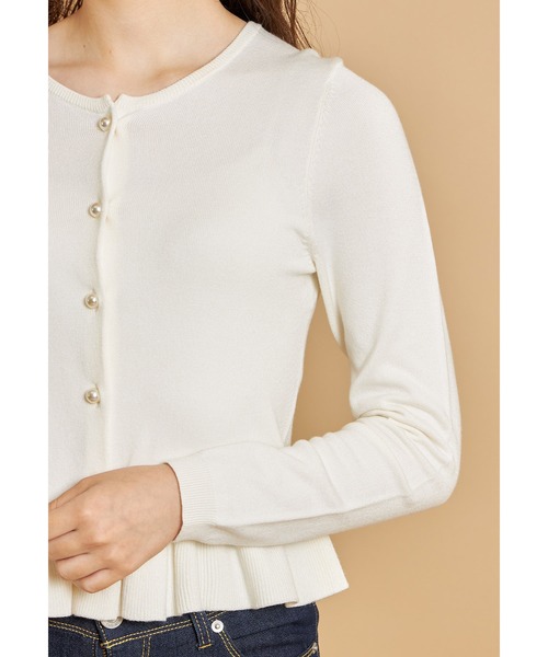 tocco closet(トッコ クローゼット)の「パールボタン裾フリルニットカーディガン(カーディガン/ボレロ・レディース・ブラック/オフホワイト/グリーン/ピンク系その他/グレイッシュブルー/ミント/ピンク系その他2/サックスブルー・M)」の10枚目の写真
