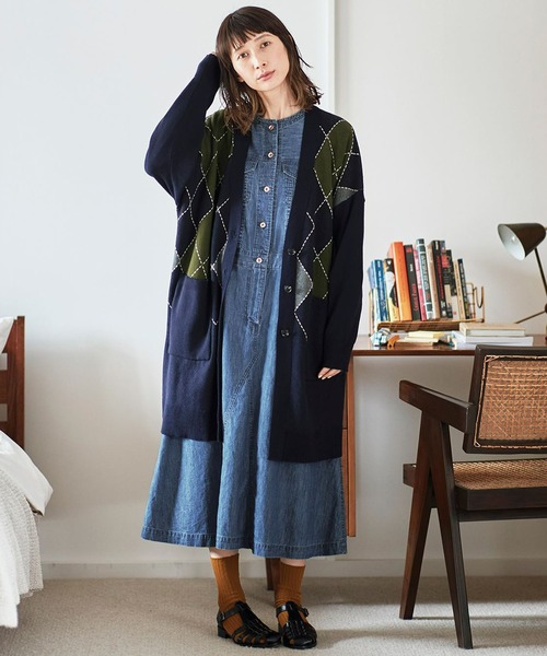 Sunny clouds（サニークラウズ）の「サニークラウズ　アーガイル柄のカーディガン〈レディース〉（カーディガン/ボレロ・レディース・ネイビー・MEDIUM/X-LARGE/LARGE）」の6枚目の写真