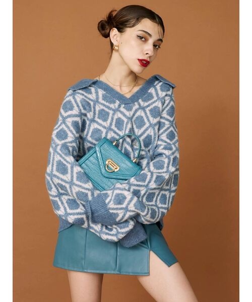 EVRIS（エヴリス）の「スリットデザインフェイクレザーミニスカート（スカート・レディース・ブラック/ブルー/マスタード・SMALL/MEDIUM）」の9枚目の写真