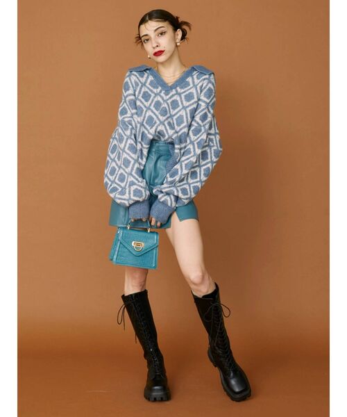 EVRIS（エヴリス）の「スリットデザインフェイクレザーミニスカート（スカート・レディース・ブラック/ブルー/マスタード・SMALL/MEDIUM）」の10枚目の写真