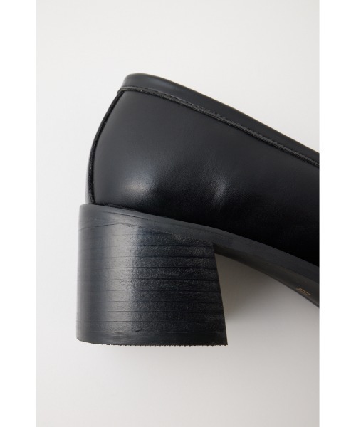 MOUSSY(マウジー)の「MID HEEL ローファー(ローファー・レディース・ゴールド/ブラック・SMALL/LARGE/MEDIUM)」の14枚目の写真