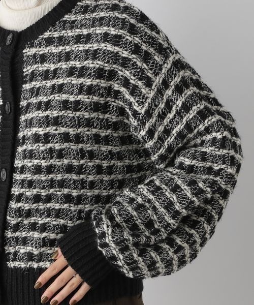 LOWRYS FARM（ローリーズファーム）の「２ＷＡＹガラショートカーディガン　167738（カーディガン/ボレロ・レディース・アイボリー/ブラック/グリーン・FREE）」の21枚目の写真