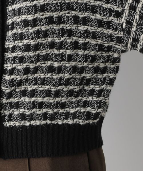 LOWRYS FARM（ローリーズファーム）の「２ＷＡＹガラショートカーディガン　167738（カーディガン/ボレロ・レディース・アイボリー/ブラック/グリーン・FREE）」の22枚目の写真